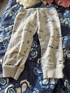 Boys sweatpants and pants bundle